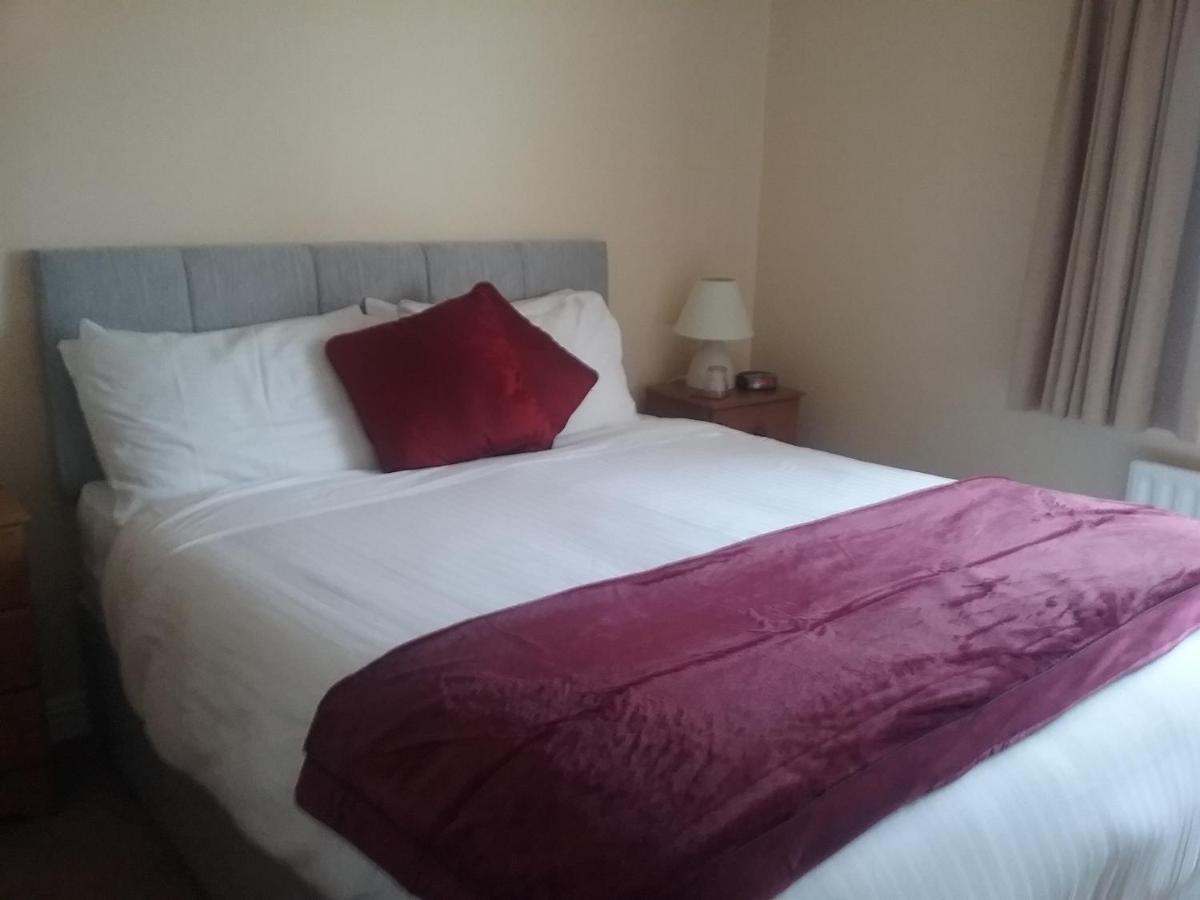 كاستليبار Rocksberry Bed & Breakfast المظهر الخارجي الصورة